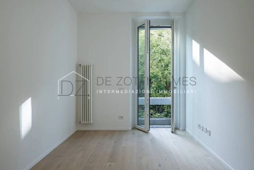 套间/公寓  米蘭, 米兰省