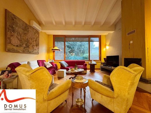 Villa in Palermo, Sicily