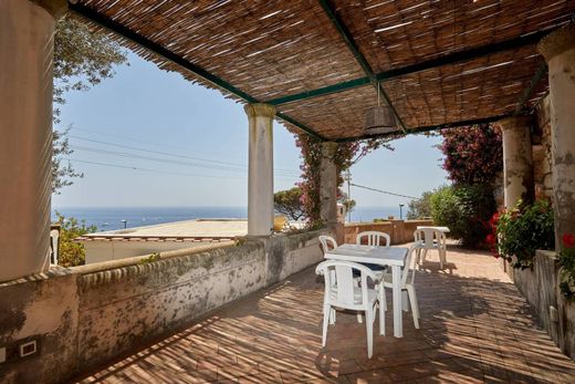 Villa in Capri, Naples