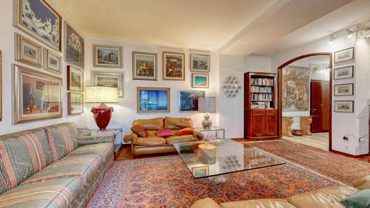 Apartment in Milan, Lombardy