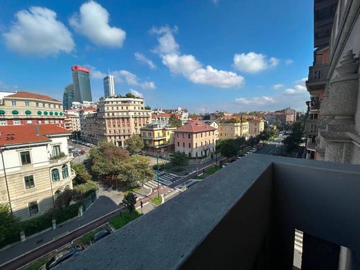 Appartement in Milaan, Città metropolitana di Milano