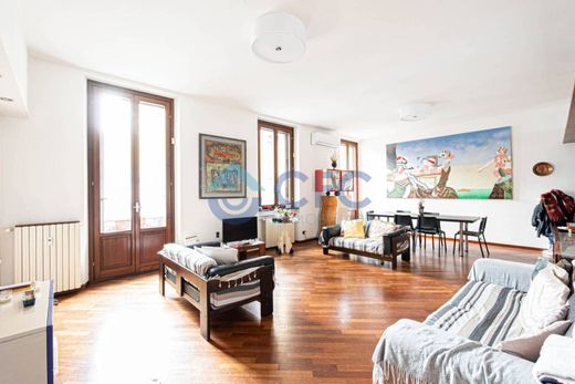 Apartment in Milan, Lombardy