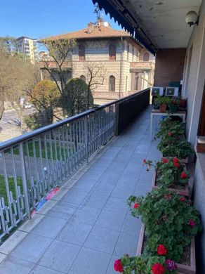 Appartamento a Modena, Emilia-Romagna