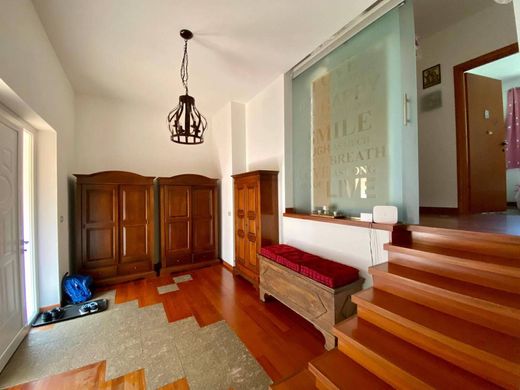Villa a Vinovo, Provincia di Torino