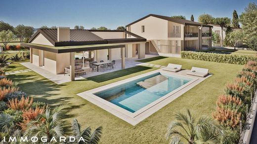 Villa in Lazise, Provincia di Verona