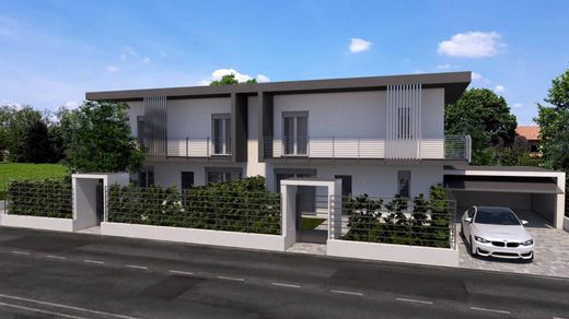 Villa en Cesano Maderno, Provincia di Monza e della Brianza