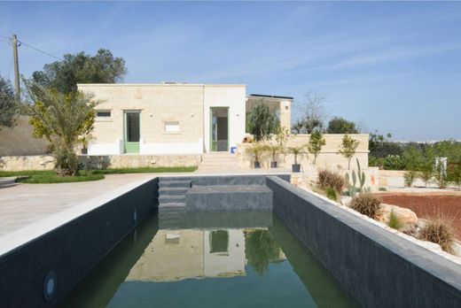 Apartment / Etagenwohnung in Ostuni, Provincia di Brindisi