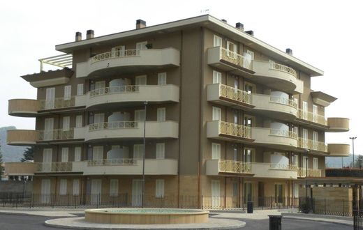 Penthouse Sarnico, Bergamo ilçesinde