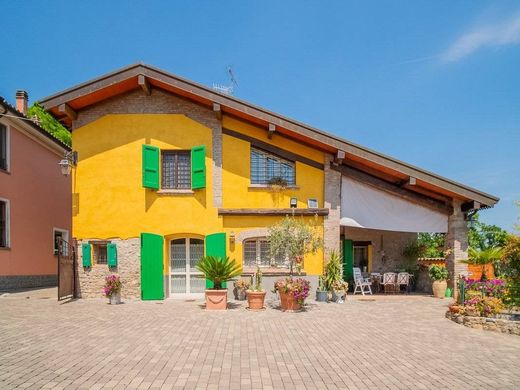 Country House in Scandiano, Provincia di Reggio Emilia