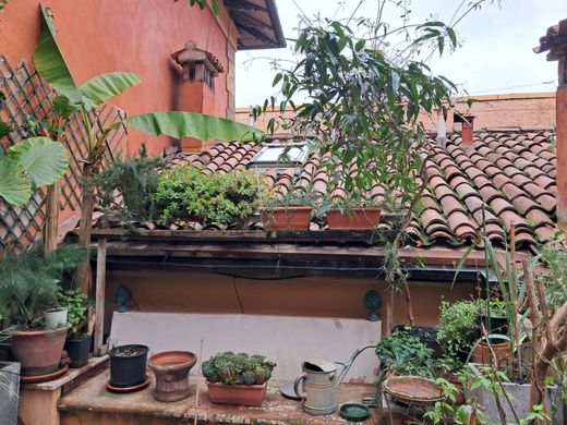 Apartment in Bologna, Emilia-Romagna