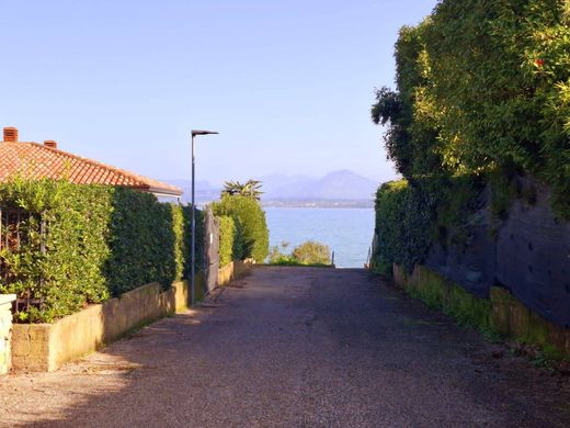 Villa in Peschiera del Garda, Provincia di Verona