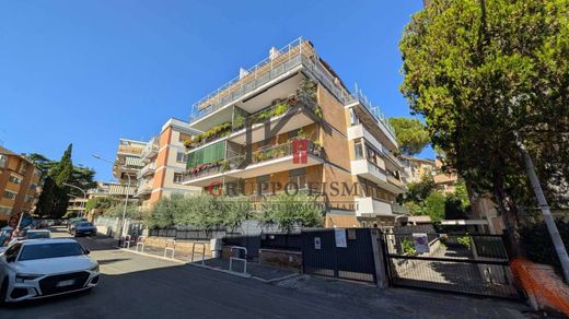 Apartament w Rzym, Lazio