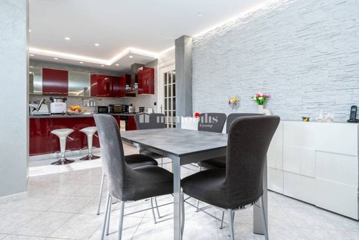 Villa in Collegno, Turin