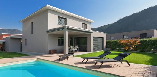 Villa en San Giovanni la Punta, Catania