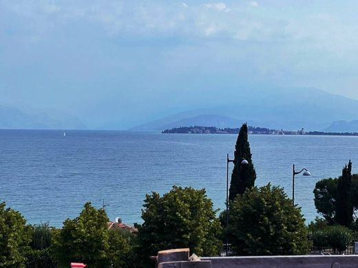 Ρετιρέ σε Desenzano del Garda, Provincia di Brescia