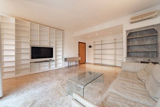 Apartment / Etagenwohnung in Mailand, Lombardei