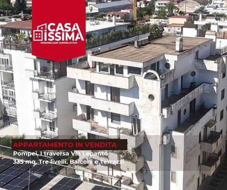 Penthouse in Pompei, Naples