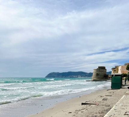 Διαμέρισμα σε Alassio, Provincia di Savona