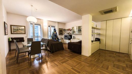 套间/公寓  米蘭, 米兰省