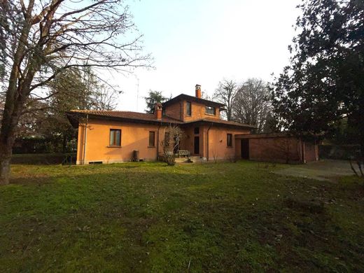 Villa in Melzo, Milan