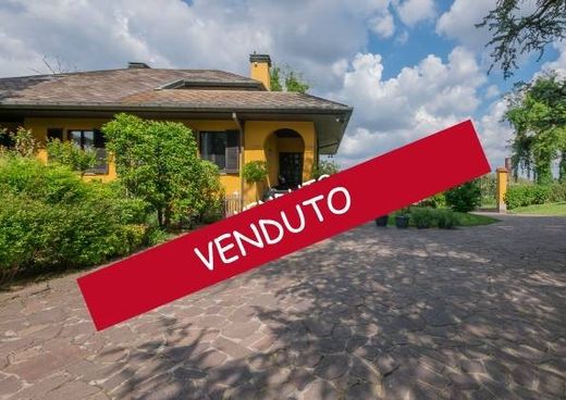 Villa in Solbiate Olona, Provincia di Varese