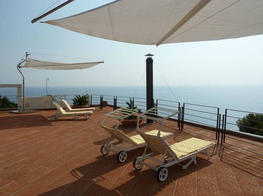 Penthouse in Andora, Provincia di Savona