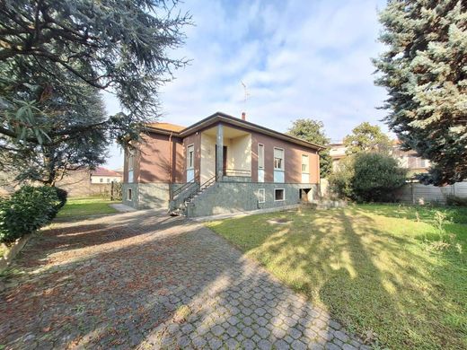 Villa Magenta, Milano ilçesinde