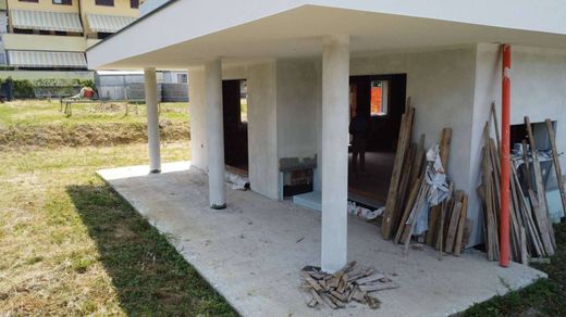 Villa in Cantù, Provincia di Como