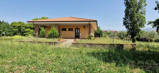 Köy evi Lanuvio, Roma