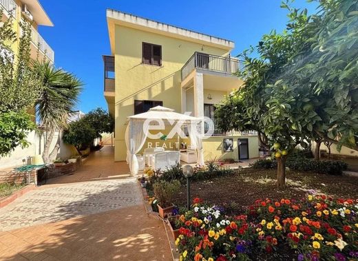 Villa in Agrigento, Sicily
