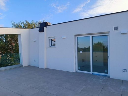 套间/公寓  帕多瓦, 帕多瓦省