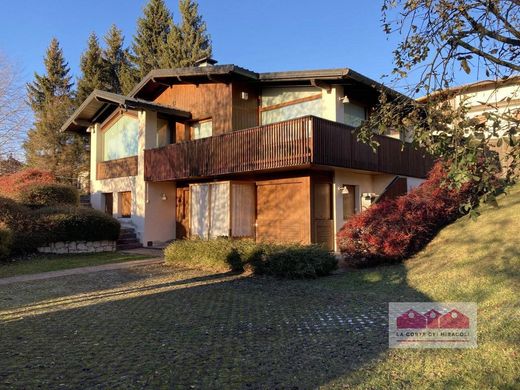 Maison de luxe à Roana, Vicence