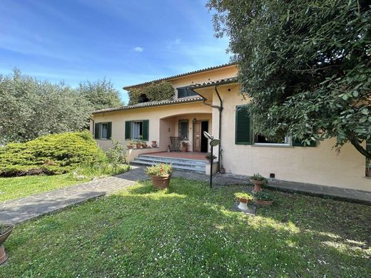 Villa in Pistoia, Provincia di Pistoia