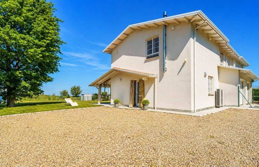 Villa in Imola, Bologna