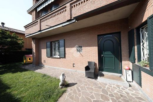 Villa - Verano Brianza, Provincia di Monza e della Brianza