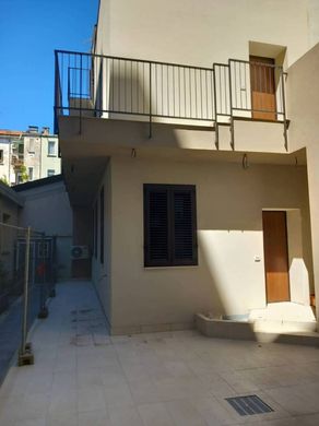 Luxury home in Sesto San Giovanni, Milan