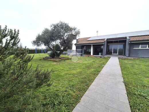 Villa in Noventa, Padua