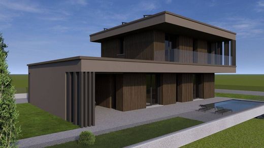 Villa in Castelcovati, Provincia di Brescia