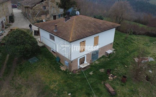 Country House in Grizzana Morandi, Bologna