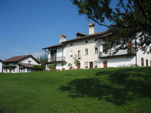 Villa - Belluno, Provincia di Belluno