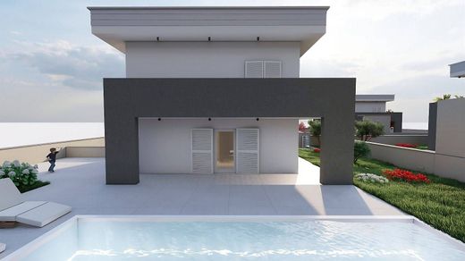 Villa - Giugliano in Campania, Nápoles