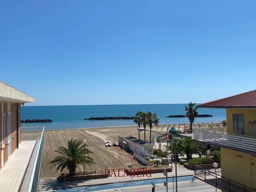 Penthouse à Porto San Giorgio, Province of Fermo