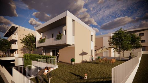 Villa in Triuggio, Provincia di Monza e della Brianza