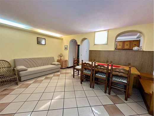 Daire Viareggio, Lucca ilçesinde