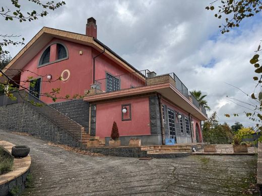 Milo, Cataniaのヴィラ