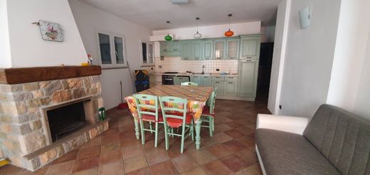 Piso / Apartamento en Follonica, Provincia di Grosseto