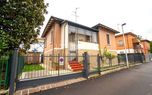 Villa in Vignola, Provincia di Modena