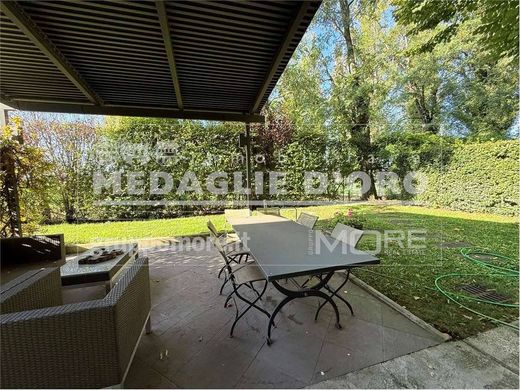 Villa en Módena, Emilia-Romaña