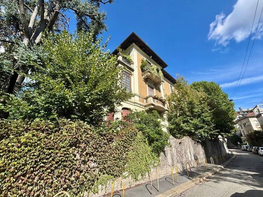 Apartment in Milan, Lombardy