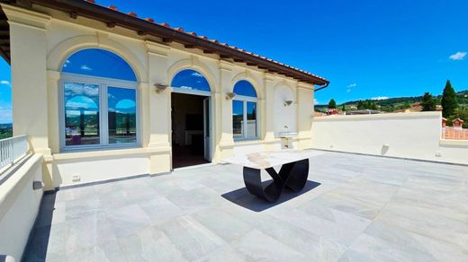 Penthouse in Florenz, Toskana
